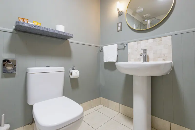 Comfy Family Room - Sleeps 3